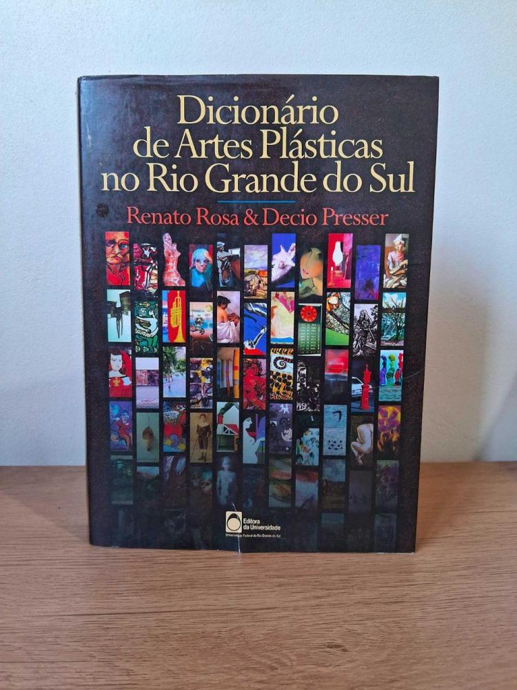 Dicionário De Artes Plásticas No Rio Grande Do Sul